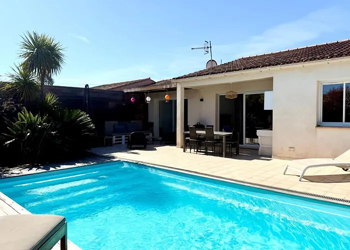 Comfortable With Pool Near Cala Rossa & Pinarello Beaches *
